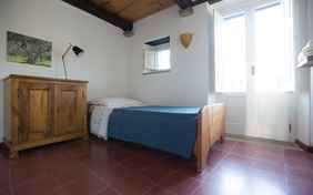 Das Einzelzimmer im Casa Grande mit direktem Zugang nach draußen. 